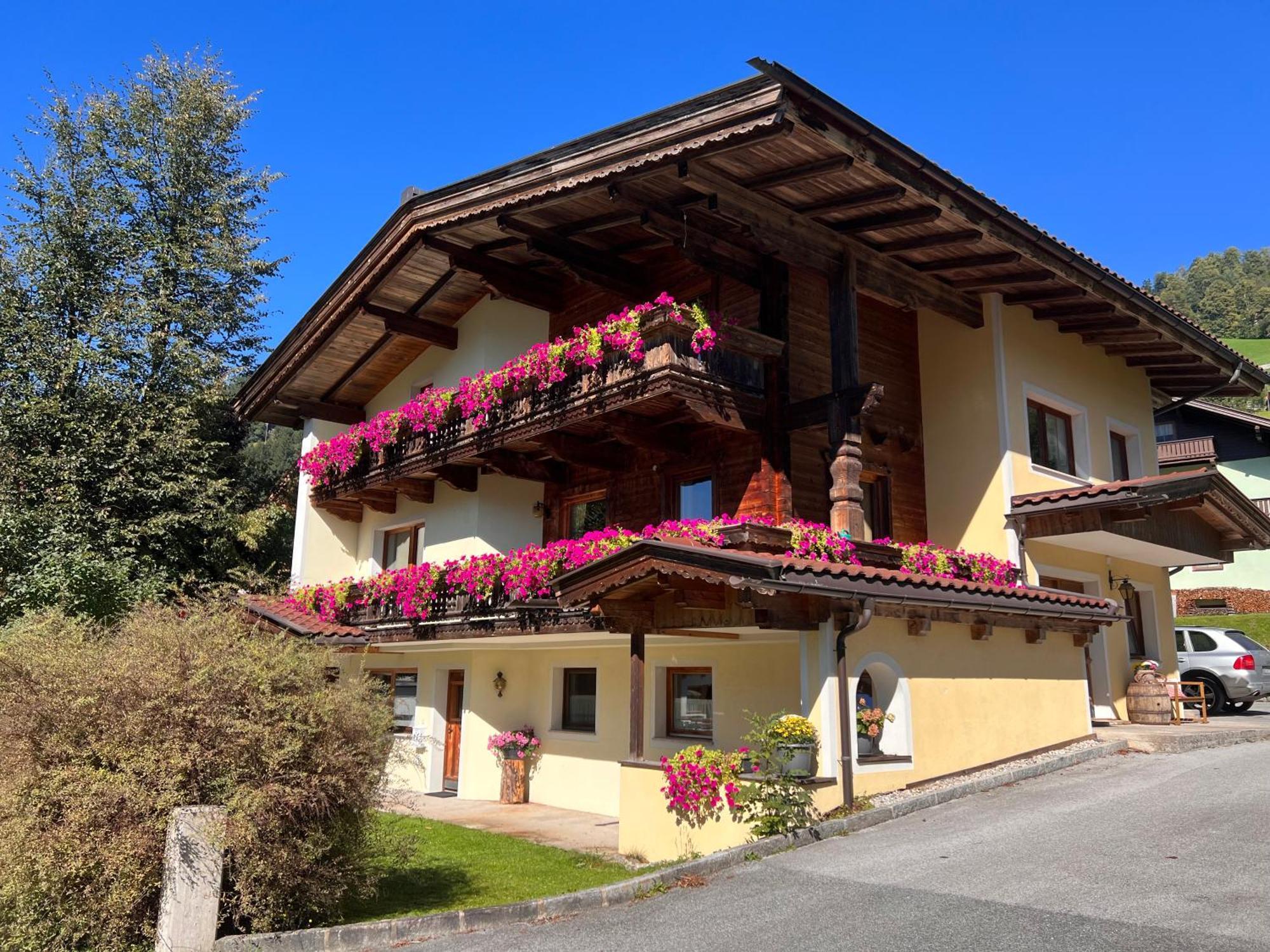 Ferienwohnung Platzhirsch Panorama View Balkon, Gartensauna, Garten, Grillplatz Stumm Eksteriør bilde